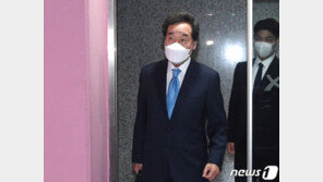 ‘탈여의도’ 이낙연 잠행…‘정알못’ 시민과 대화 자리 이어가