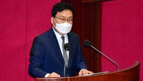 이상직 체포동의안 가결…與 “당연” 野 “여당 출신 2번째”