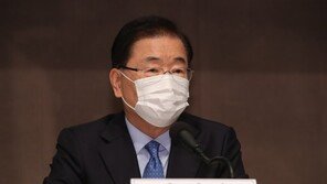 외교부 “北해안포·GP총격 ‘사소하다’ ‘절제됐다’ 용어 부적절”