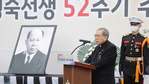 함세웅 “광복회장 멱살잡이, 광기 어린 일탈행위”