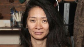 LA 한인타운에서 살던 중국계 여성, 아카데미 감독상 받았다