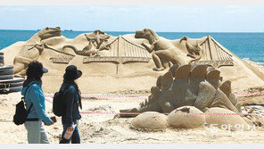 해운대 모래조각 작품 전시회 내달 5일 개막