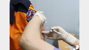 당국 “AZ백신 60세 미만 제한?…종전대로 ‘30세 미만’만 제한”