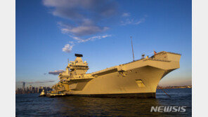 英 항모전단 하반기 방한…항공모함 건조 경험 공유할까