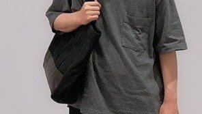 이석원, 윤여정 언급한 조영남 비판 “한심한 자아”