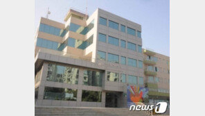 인도 ‘산소 부족’에 중증 환자 매일 생사 기로…“전시 상황”