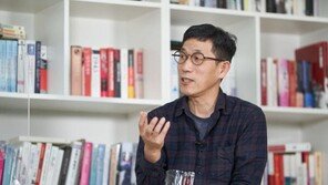진중권 “이준석, 한마디로 바보…국민의힘, 늙으나 젊으나 역주행”