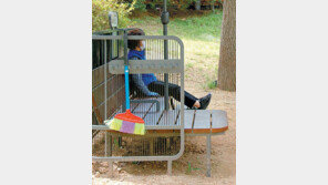 서울시 “청소부 쉴 권리 보장” 전용벤치 설치