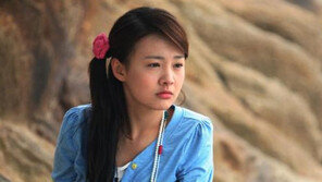 ‘대리모 스캔들’ 정솽, 이번엔 200억 출연료 탈세 조사