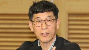 진중권 “이낙연 멍청, 정세균 매력없어…어차피 이재명”