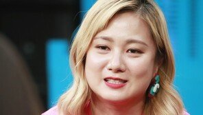 박나래 ‘성희롱 논란’ 경찰 조사…“성실히 임할 것”