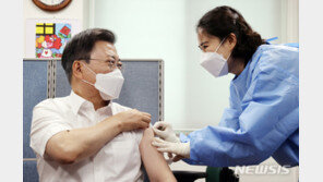 文, ‘주사기 바꿔치기’ 홍역 간호사에 “고생 많았다”