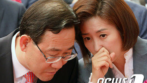 주호영·나경원, 차기 당권 희비 엇갈리나