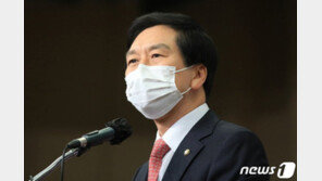 ‘당분간 원톱’ 김기현 “합당 위한 합당 안돼”…野 합당 ‘숨고르기’