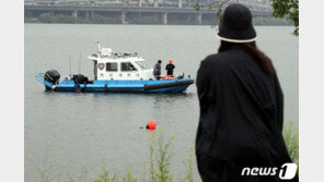 한강 실종 대학생 父 “숨진 아들 뒤통수 상처”…경찰 사인규명 총력