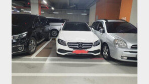 “2면 주차 벤츠에 보복주차했습니다”…벤츠 차주 “나 X먹으라고?”