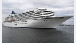 720명 탄 日유람선서 확진…1년전 악몽 재연 우려