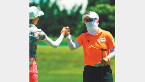 ‘복면여왕’ 김효주… LPGA 5년 3개월 만에 트로피