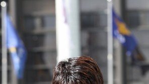 기성용, 2일 경찰조사서 ‘땅 투기 의혹’ 부인…“父에 돈만 보냈다”