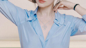 송혜교, 보석보다 더 빛나는 미모…우아함은 덤