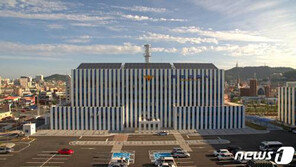 만취 운전 10대 가로수 들이받아 동승 친구 2명 사망