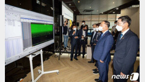 홍남기 “BIG3 포함 혁신기업 600곳 선정…내년까지 1000개 목표”