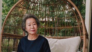 윤여정, 8일 비공개 귀국…“아카데미 수상 순간 여전히 설레” 소감