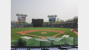 프로야구 잠실·수원·문학 미세먼지로 취소…2018년 이후 처음