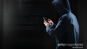 ‘불법촬영 53회’ 남자 간호조무사, 집행유예 2년