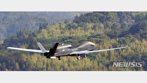 美무인정찰기 글로벌호크·트리톤, 일본에 배치