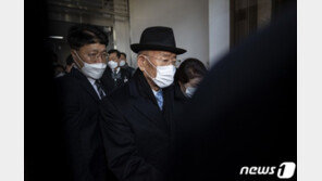 전두환 10일 항소심 첫 재판 불출석…형소법 365조 근거