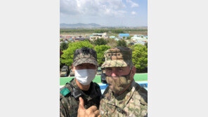 [단독]이임 앞둔 에이브럼스, 최전방 JSA 찾았다