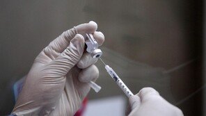 화이자 백신 접종한 70대 여성 사망…보건당국 조사 중