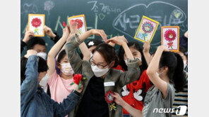 교사 82% “교권 침해 심각”…수업 방해해도 절반은 “그냥 넘어간다”