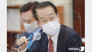 권영세 “文 대통령, 대기업 적대하면 韓 반도체도 한순간 도태”