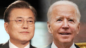 文, 정상외교 본격 시동…이번주 美바이든과 첫 정상회담