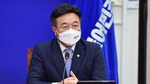 윤호중 “강병원 양도세 완화 비판, 동의 많아…LTV 90%는 와전”