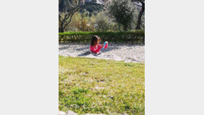 콘크리트에 파묻힌 어린이? 신기한 착시현상 ‘화제’