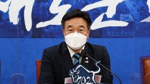 윤호중 “송영길 LTV 90%는 와전” 宋 “조만간 결론” 혼선