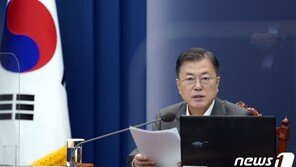 文대통령 “불교계에 존경…원력으로 코로나 이겨낼 것”