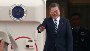 文대통령, 한미정상회담차 워싱턴으로 출발…1년6개월만에 대면외교