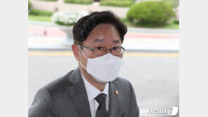법무부 “이성윤 공소장 유출 징계사안”…소송 때 패소 보도에 ‘불쾌감’
