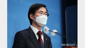 조경태 “윤석열, 黨 토양 좋아지면 오지 말라고 해도 와”