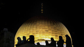 이스라엘 “무조건 휴전” VS 하마스 “점령 철회 확약”