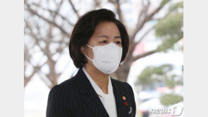 추미애 “재산세 감면, 당장은 달콤…보유세율 높여야 집값 잡는다”