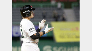 ‘노련한 추신수의 끝내기 득점’ SSG, LG 꺾고 3연승…공동 2위 도약