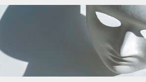 [책의 향기]평범한 이의 잔혹 범행, 무엇이 그를 악의 길로…