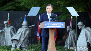 文대통령 “韓, 동맹의 힘 필요한 순간마다 美와 함께할 것”