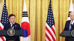 文-바이든, 공동성명서 ‘대만해협의 평화’ 언급…中 반발 예상