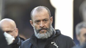 ‘토트넘 감독 후보’ 누누 산투, 울버햄튼 감독 사임